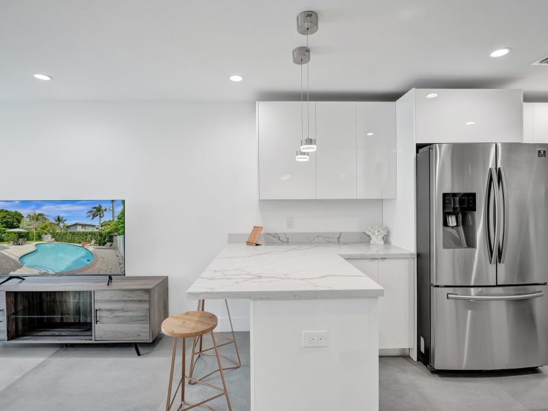 Contemporary Oasis: Modern 2BR Home with Community Pool