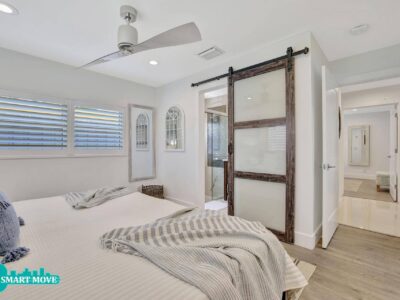 Nautica Blue Spacious 2 bed / 2 bath Walking Distance
