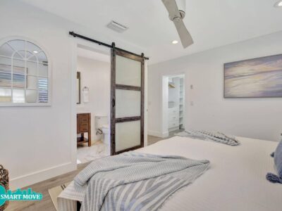 Nautica Blue Spacious 2 bed / 2 bath Walking Distance