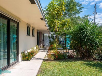 Nautica Duplex - Modern 4 beds / 4 baths Remodeled