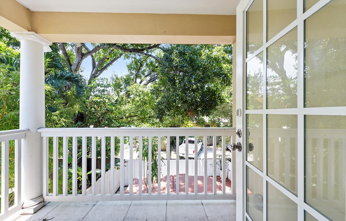 Sea Escape - Popular 3 bedroom / 2.5 bathroom Fort Lauderdale Retreat