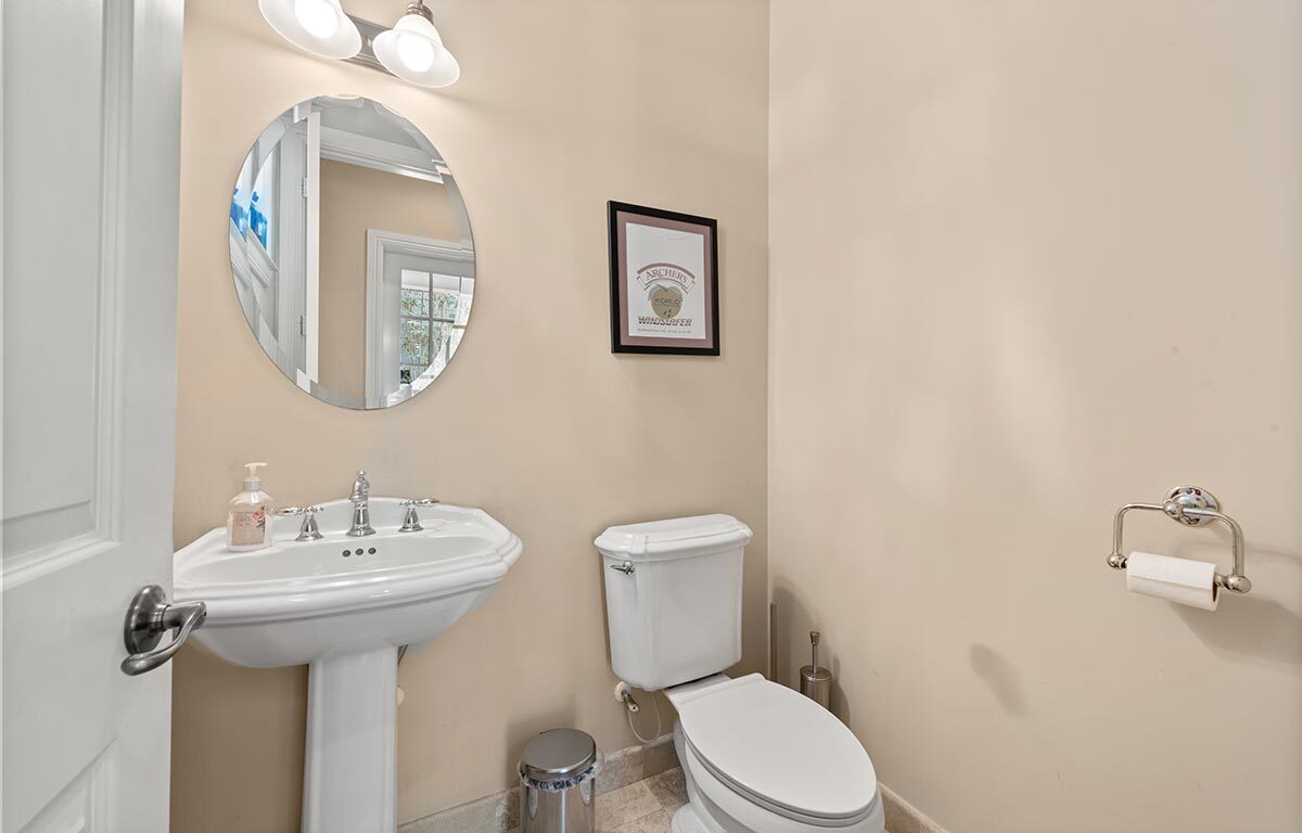 Sea Escape - Popular 3 bedroom / 2.5 bathroom Fort Lauderdale Retreat