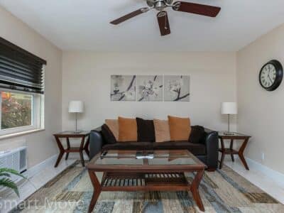 Four Palms - Spacious 1 bed / 1 bath Short-Term Duplex Apartment