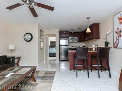Four Palms - Spacious 1 bed / 1 bath Short-Term Duplex Apartment