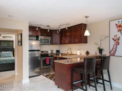 Four Palms - Spacious 1 bed / 1 bath Short-Term Duplex Apartment