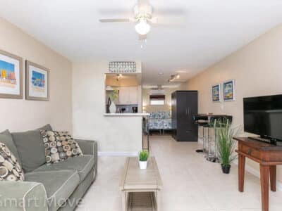 Three Palm - Cozy 1 bed / 1 bath Short-Term Apartment