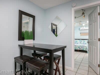 Two Palms - Popular 1 bed / 1 bath Short-Term Duplex Apartment