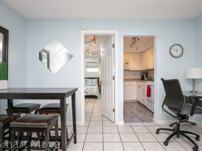 Two Palms - Popular 1 bed / 1 bath Short-Term Duplex Apartment
