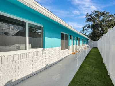 Sea Star - Beautiful Newly Renovated 3 Bedroom / 2 Bath Fort Lauderdale Apartment Retreat