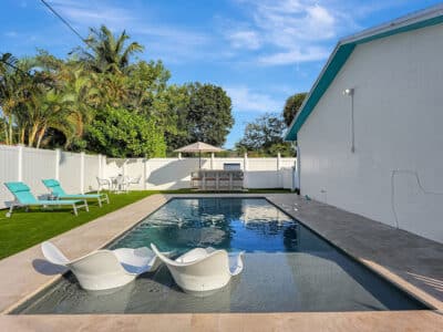 Sea Star - Beautiful Newly Renovated 3 Bedroom / 2 Bath Fort Lauderdale Apartment Retreat