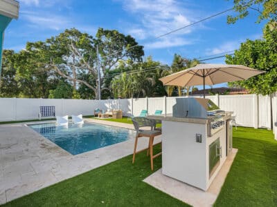 Sea Star - Beautiful Newly Renovated 3 Bedroom / 2 Bath Fort Lauderdale Apartment Retreat
