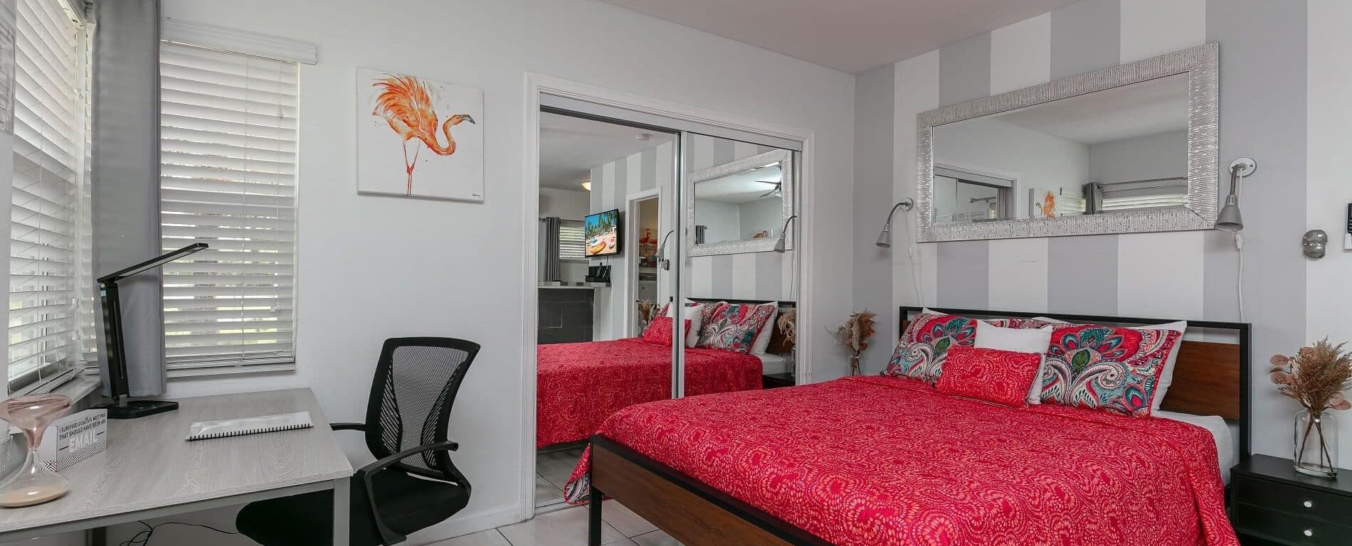 Southern View - Cozy 1 Bed / 1 Bath Downtown Retreat