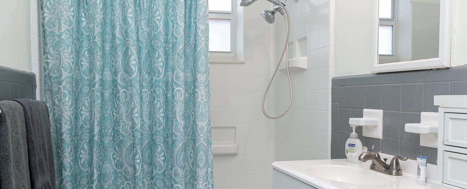 Southern View - Cozy 1 Bed / 1 Bath Downtown Retreat