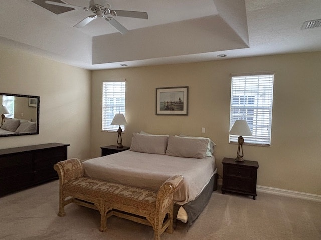 Fantasea - Spacious 4 bedroom / 2.5 bathrooms / Private Free-Standing House