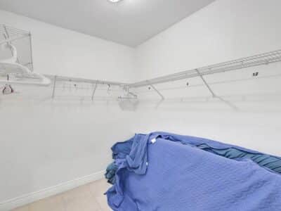 Marina Casa – Beautiful 4BR/2BA Fort Lauderdale Private Home Minutes from Marina & Airport
