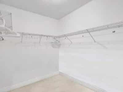 Marina Casa – Beautiful 4BR/2BA Fort Lauderdale Private Home Minutes from Marina & Airport