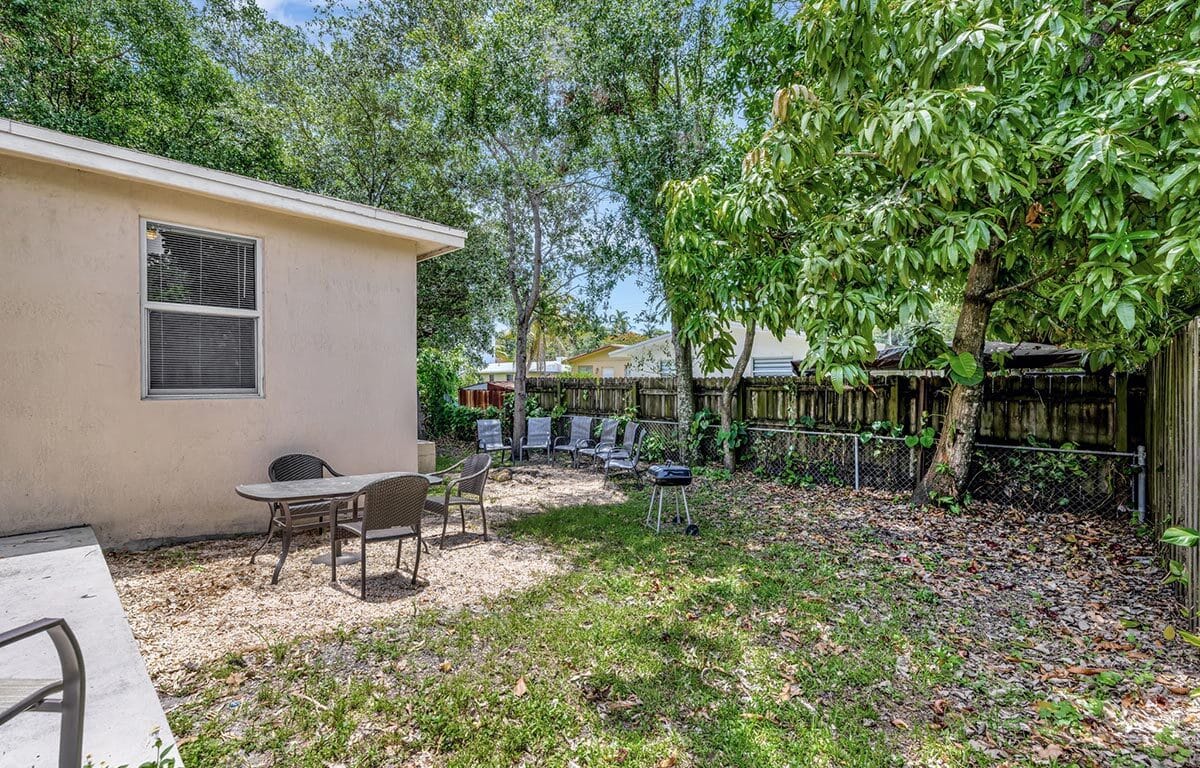 Marina Casa – Beautiful 4BR/2BA Fort Lauderdale Private Home Minutes from Marina & Airport