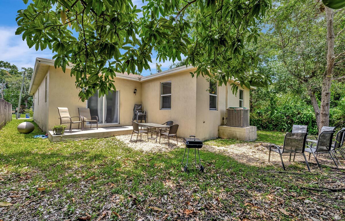 Marina Casa – Beautiful 4BR/2BA Fort Lauderdale Private Home Minutes from Marina & Airport