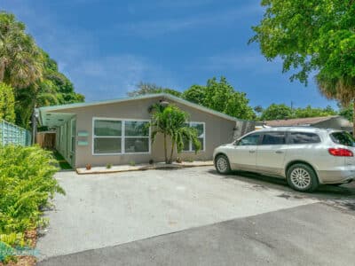 Welcome to Laudy – Stylish 5BR/3BA Fort Lauderdale Private Home Retreat