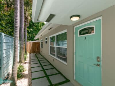Welcome to Laudy – Stylish 5BR/3BA Fort Lauderdale Private Home Retreat