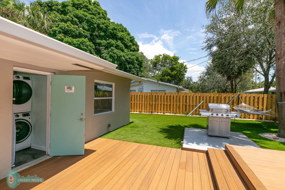 Welcome to Laudy – Stylish 5BR/3BA Fort Lauderdale Private Home Retreat