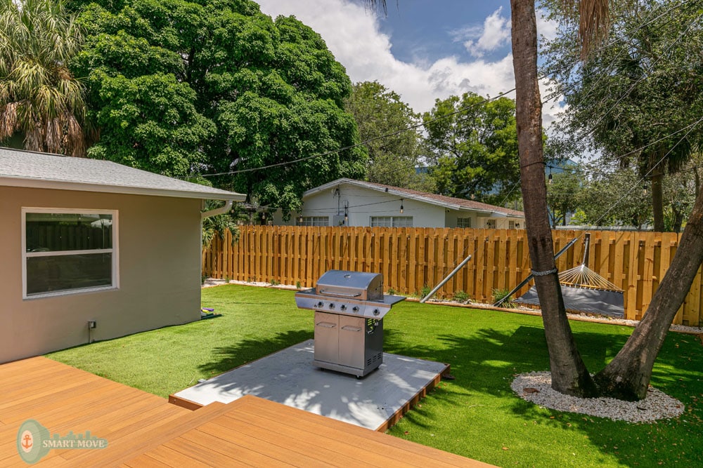 Welcome to Laudy – Stylish 5BR/3BA Fort Lauderdale Private Home Retreat