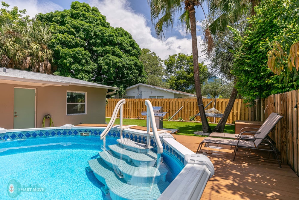 Welcome to Laudy – Stylish 5BR/3BA Fort Lauderdale Private Home Retreat