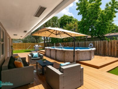 Welcome to Laudy – Stylish 5BR/3BA Fort Lauderdale Private Home Retreat