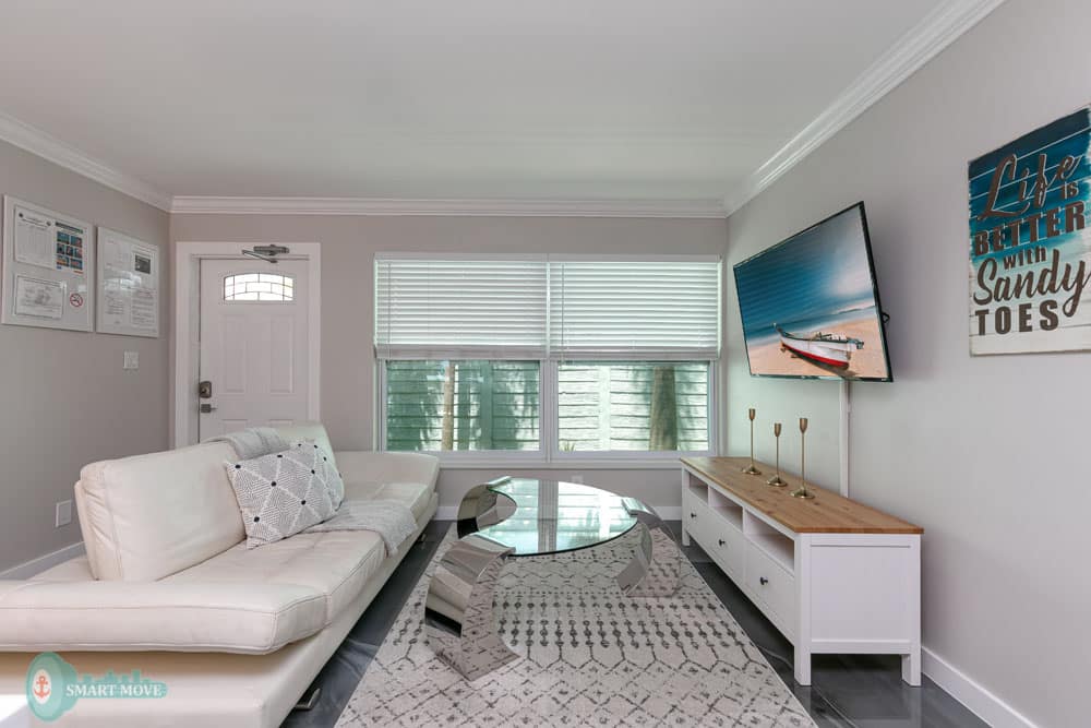 Welcome to Laudy – Stylish 5BR/3BA Fort Lauderdale Private Home Retreat