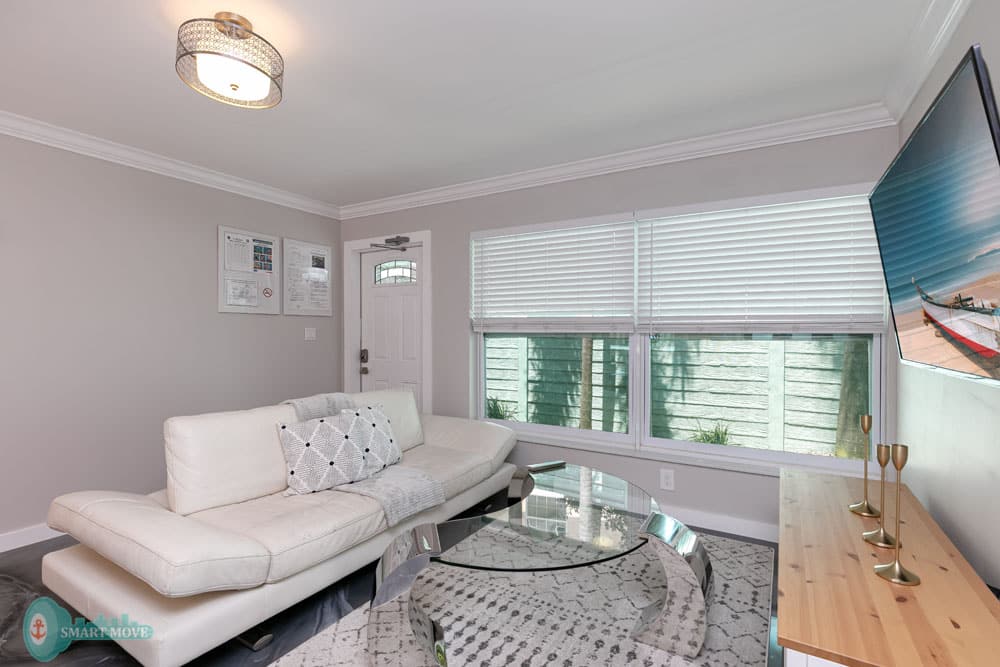 Welcome to Laudy – Stylish 5BR/3BA Fort Lauderdale Private Home Retreat