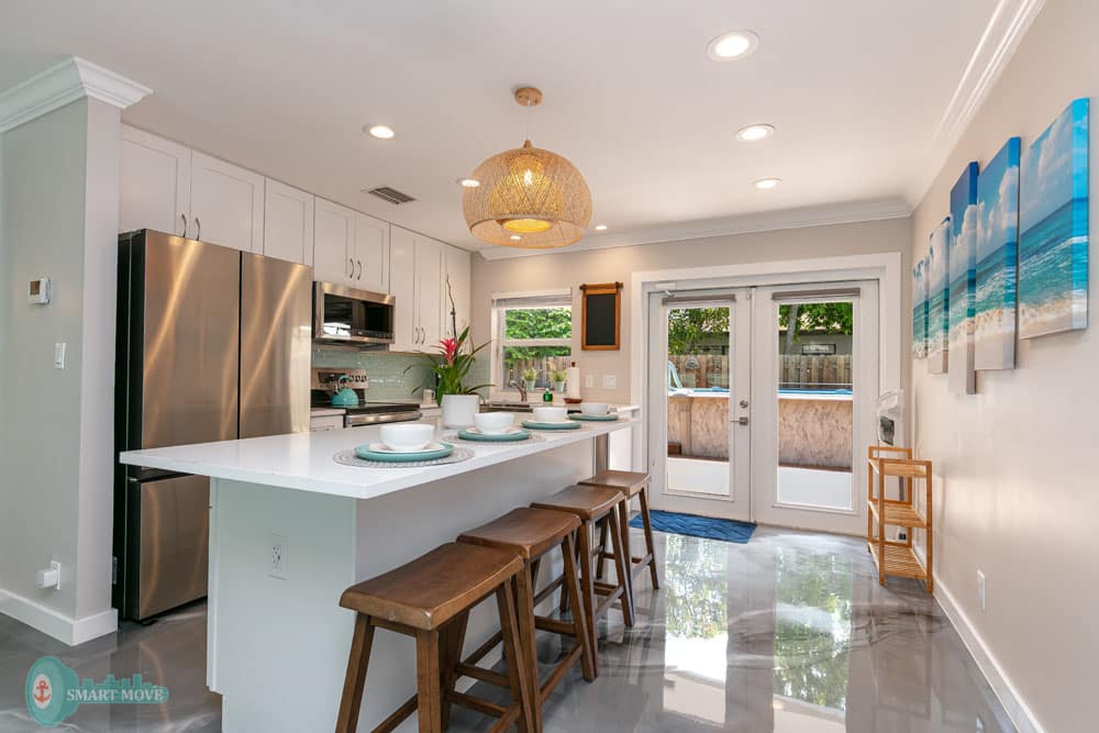 Welcome to Laudy – Stylish 5BR/3BA Fort Lauderdale Private Home Retreat