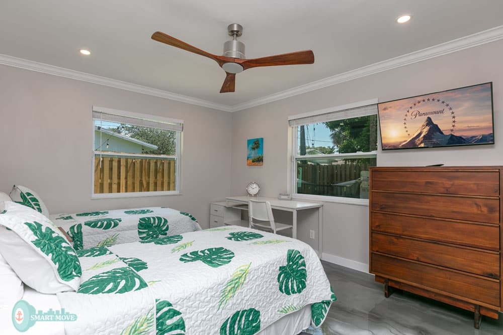 Welcome to Laudy – Stylish 5BR/3BA Fort Lauderdale Private Home Retreat