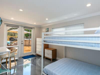 Welcome to Laudy – Stylish 5BR/3BA Fort Lauderdale Private Home Retreat