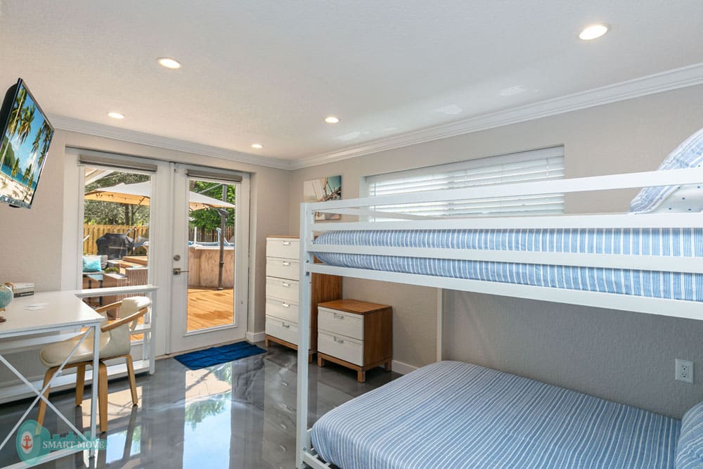 Welcome to Laudy – Stylish 5BR/3BA Fort Lauderdale Private Home Retreat