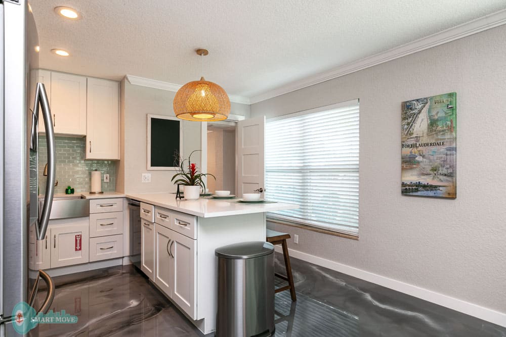 Welcome to Laudy – Stylish 5BR/3BA Fort Lauderdale Private Home Retreat