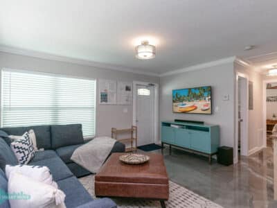 Welcome to Laudy – Stylish 5BR/3BA Fort Lauderdale Private Home Retreat