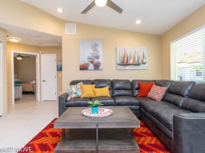 Island Breeze - 3 Bed & 2 Bath | Student-Friendly Crew Housing - 4 Units