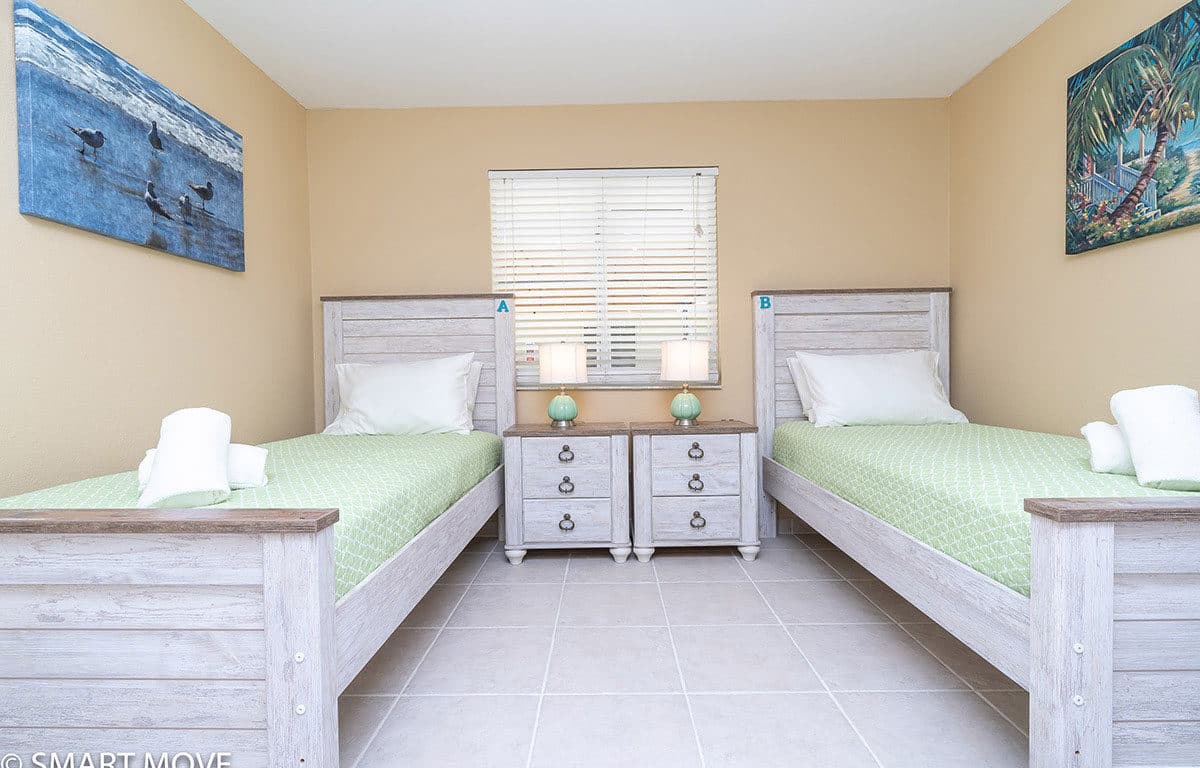 Island Breeze - 3 Bed & 2 Bath | Student-Friendly Crew Housing - 4 Units