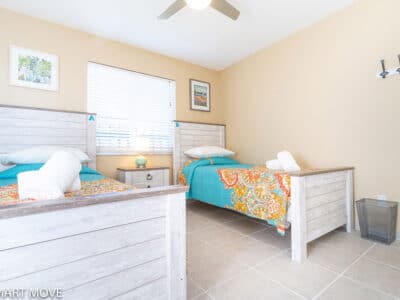 Island Breeze - 3 Bed & 2 Bath | Student-Friendly Crew Housing - 4 Units