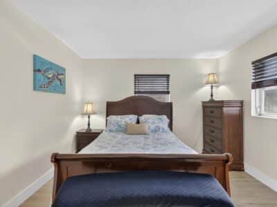 One Palm - Contemporary 1 Bed / 1 Bath Short-Term Apartment