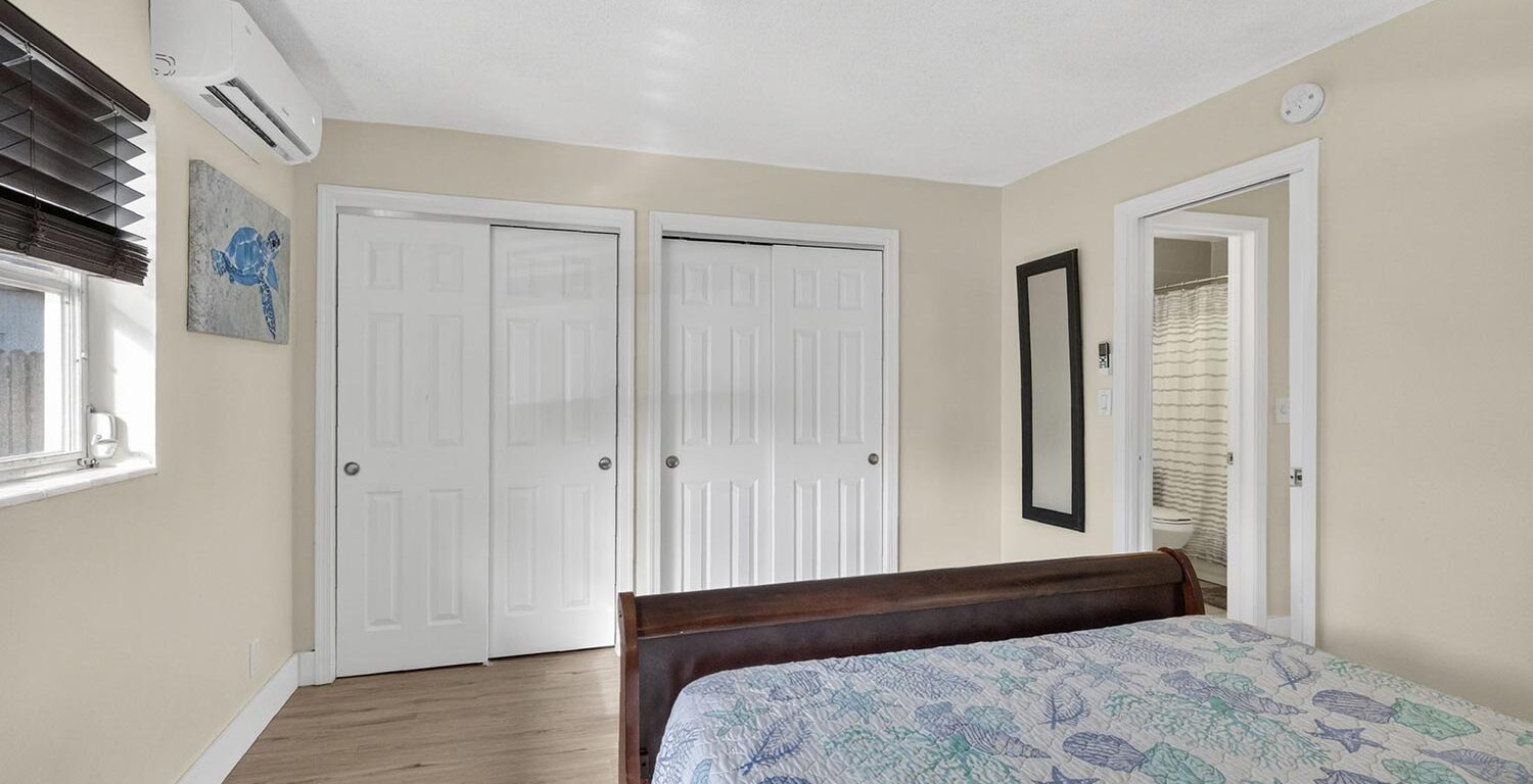 One Palm - Contemporary 1 Bed / 1 Bath Short-Term Apartment