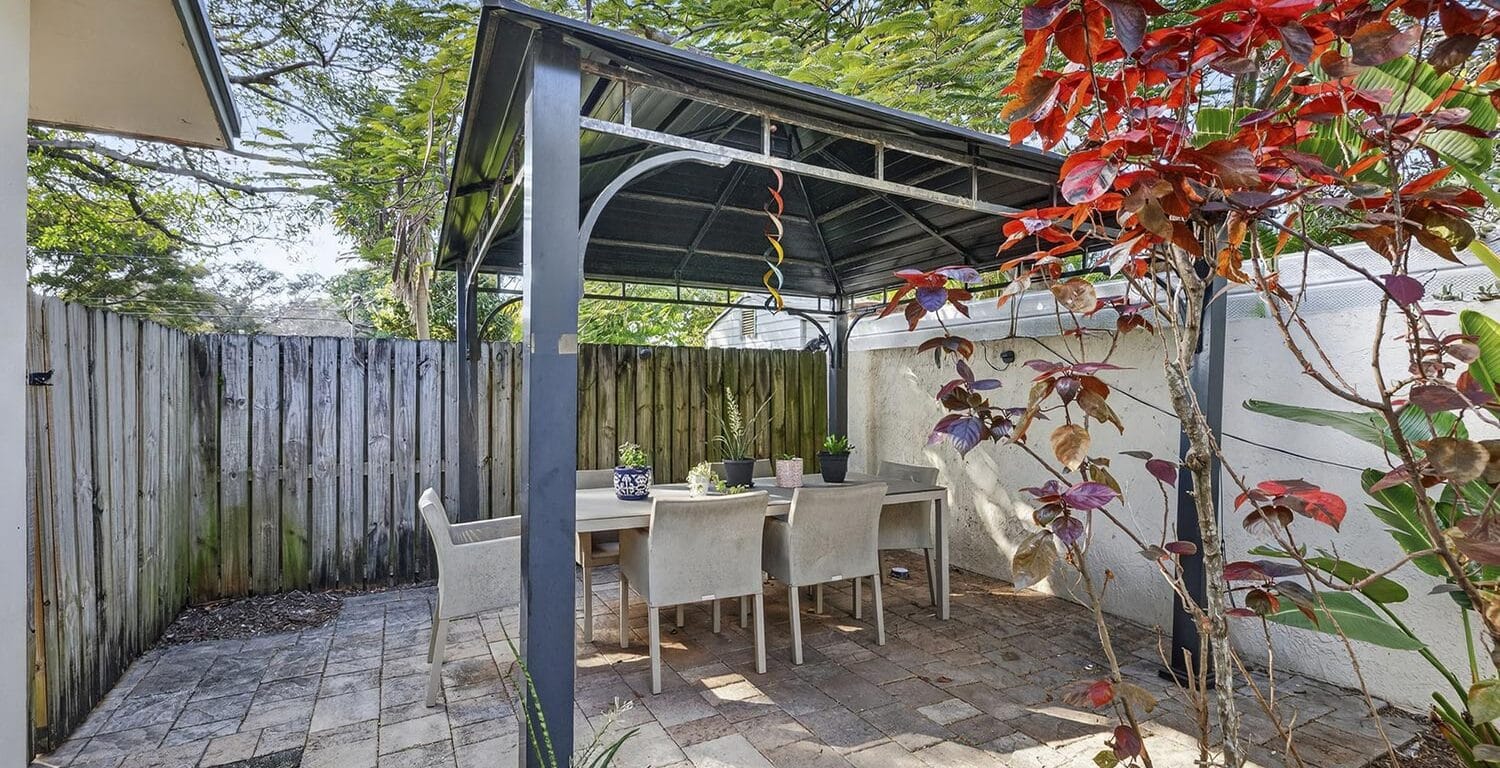 One Palm - Contemporary 1 Bed / 1 Bath Short-Term Apartment