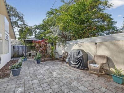 One Palm - Contemporary 1 Bed / 1 Bath Short-Term Apartment